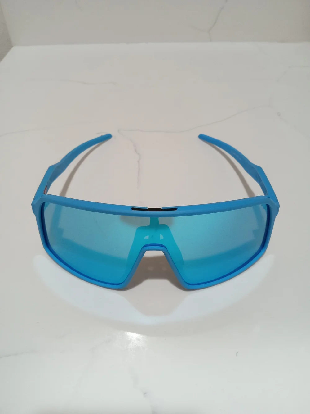 Oakley Men's Blue Mirrored Shield Sunglasses - Sport Swim Accessory